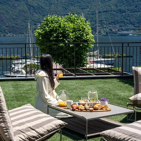 Al Porto Lakefront With Private Garage * Pianello Del Lario